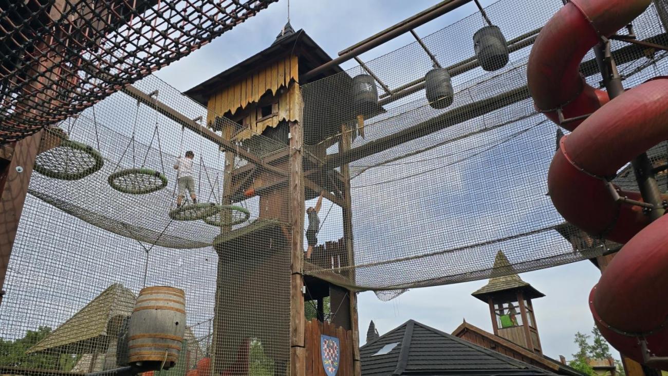 Outdoorové centrum Březová  5.C