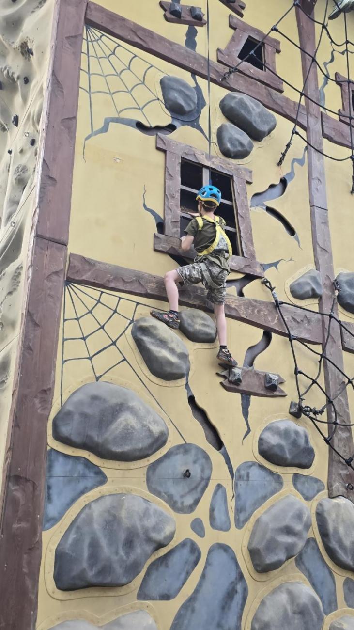 Outdoorové centrum Březová  5.C