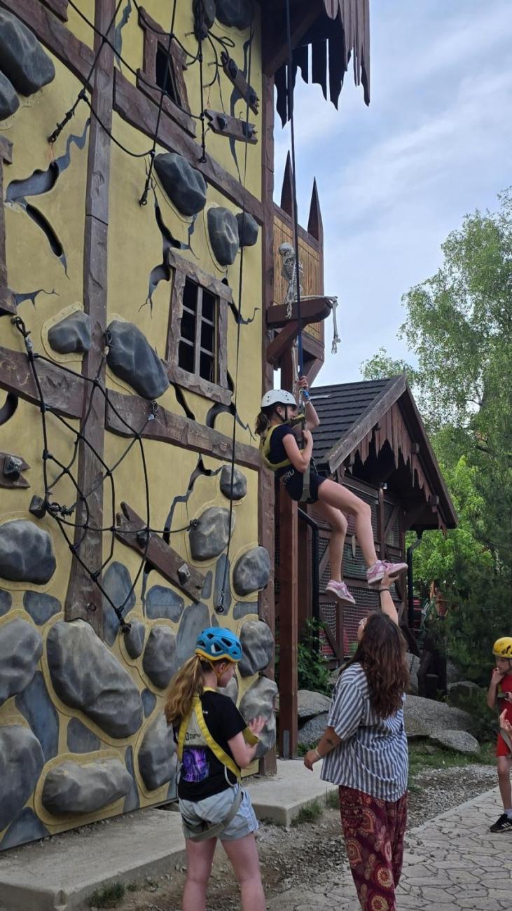 Outdoorové centrum Březová  5.C