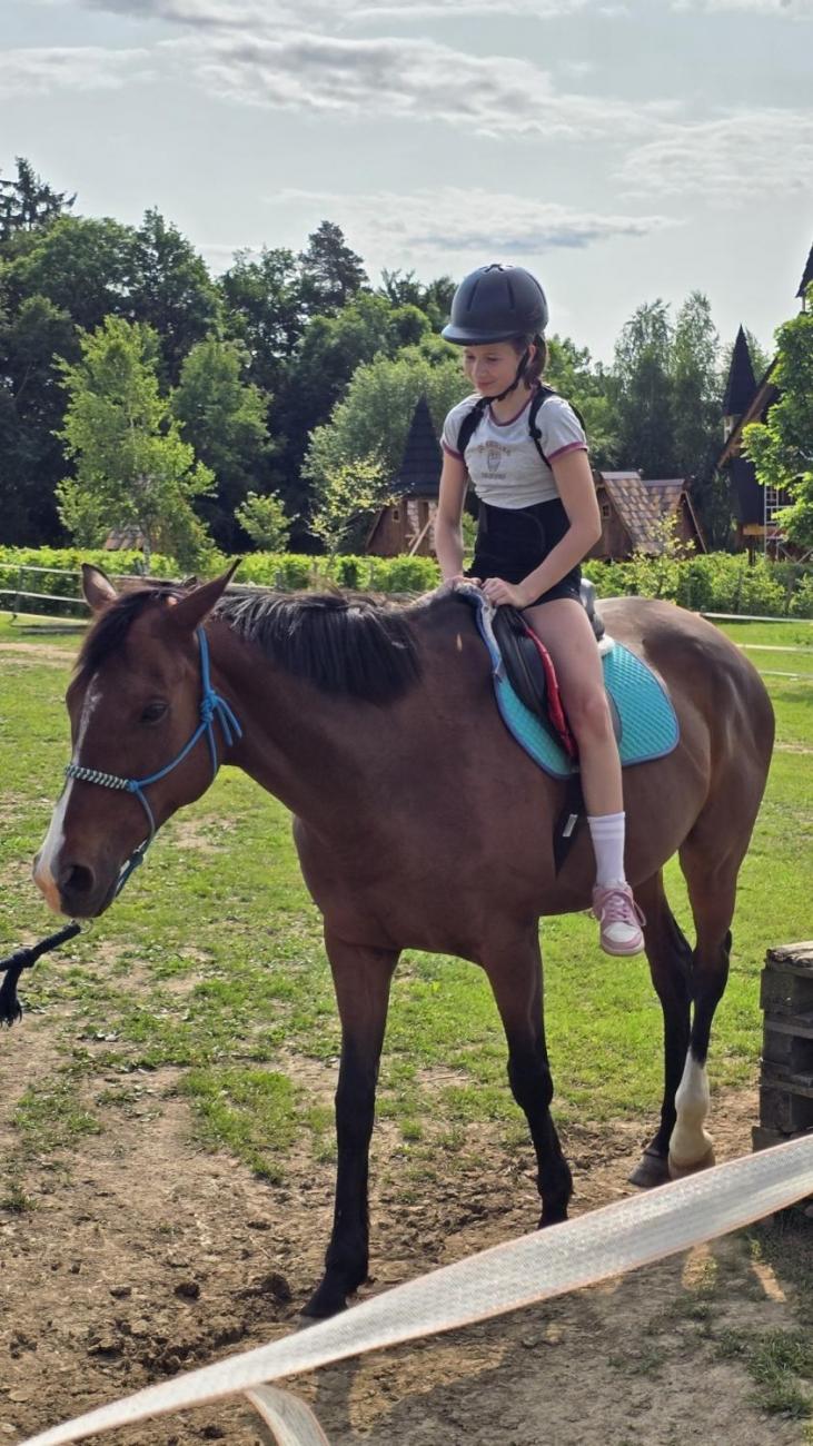 Outdoorové centrum Březová  5.C