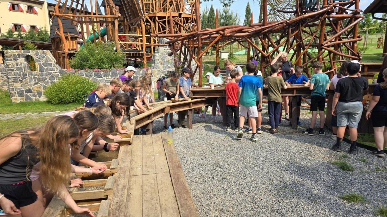 Outdoorové centrum Březová  5.C