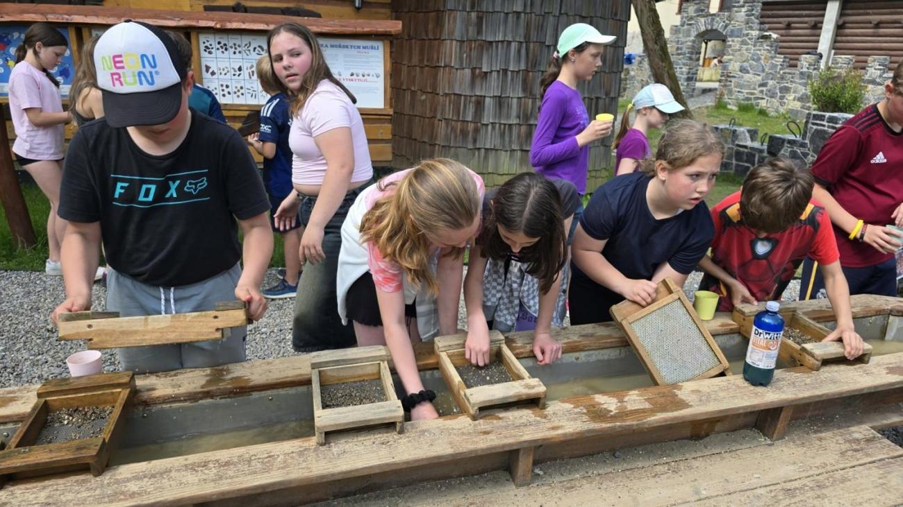 Outdoorové centrum Březová  5.C