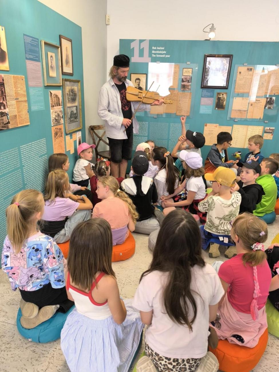 Až za velkou louží  2.A