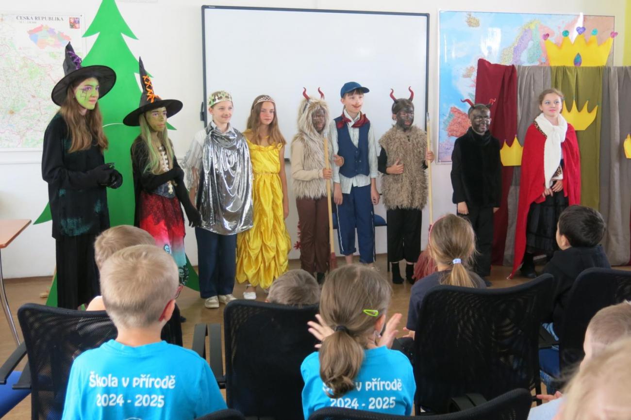 Divadelní představení "Dva tovaryši"