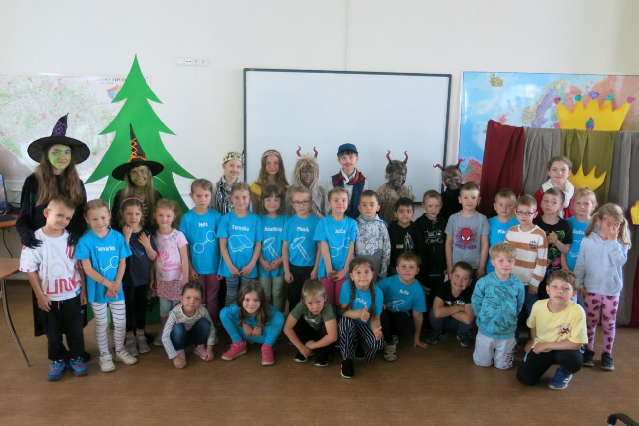 Divadelní představení "Dva tovaryši"