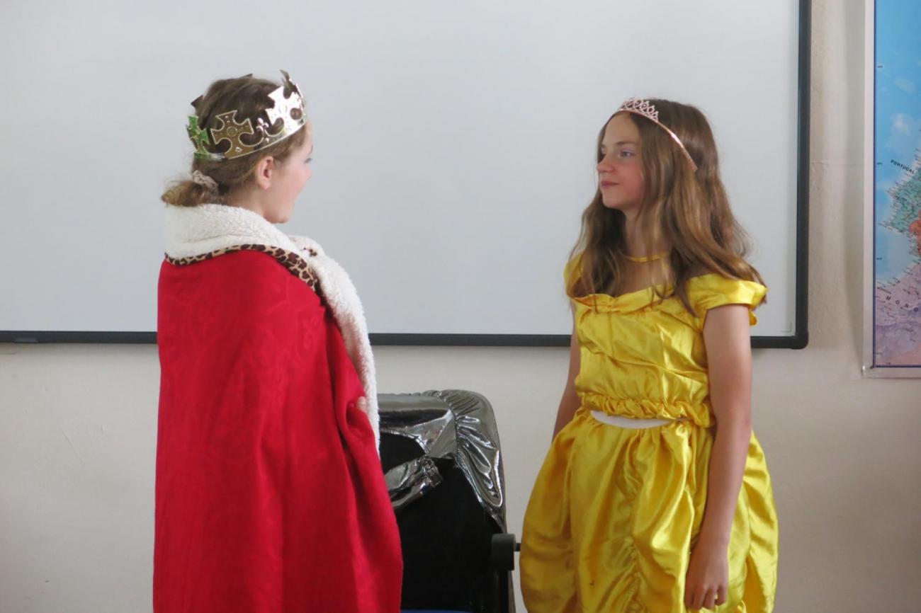 Divadelní představení "Dva tovaryši"