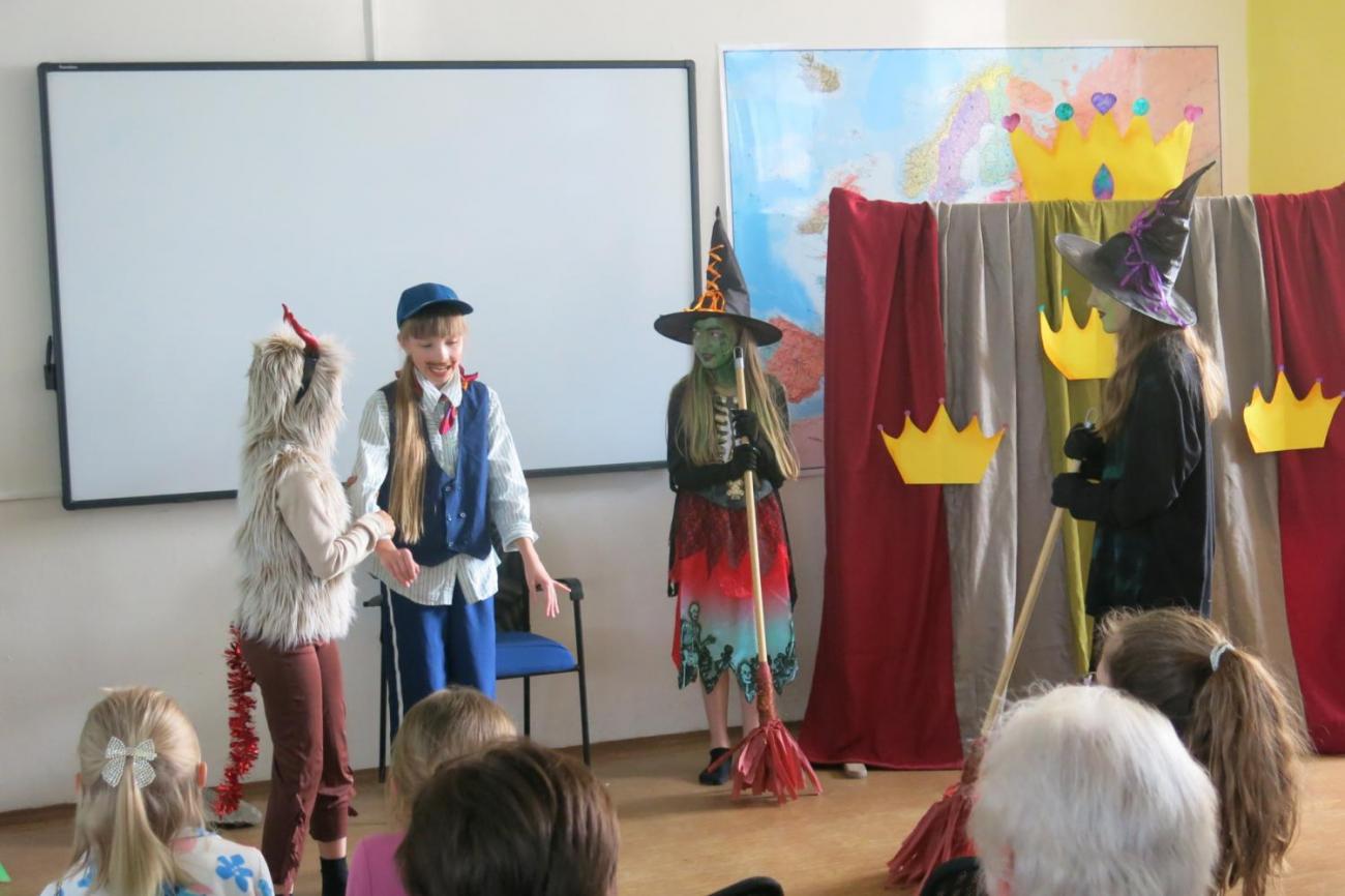 Divadelní představení "Dva tovaryši"