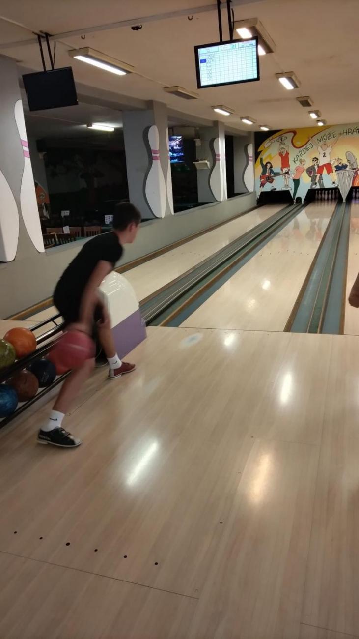 Bowling 7.C