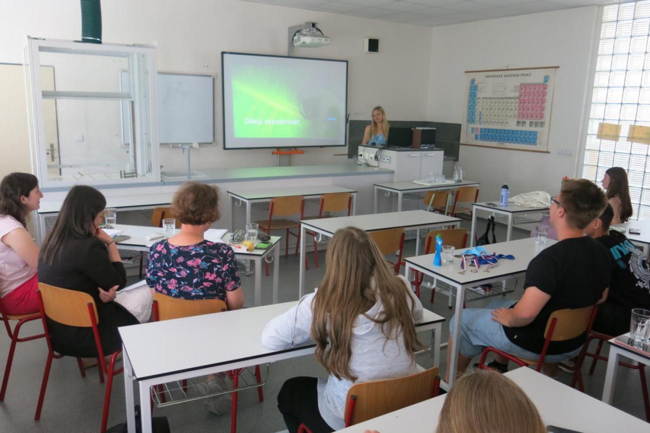 Deváťáci prezentují své ročníkové práce