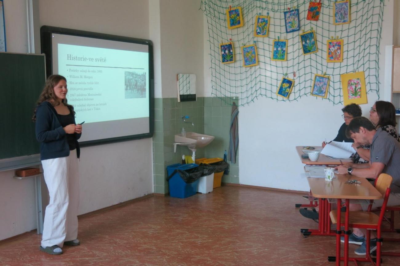 Deváťáci prezentují své ročníkové práce