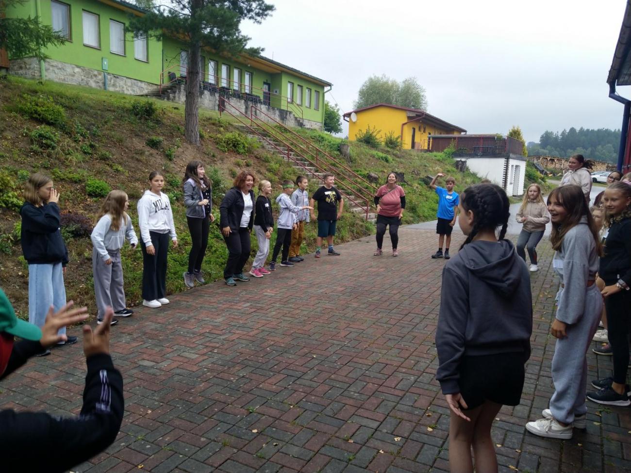 Šesťáci v Zálesí