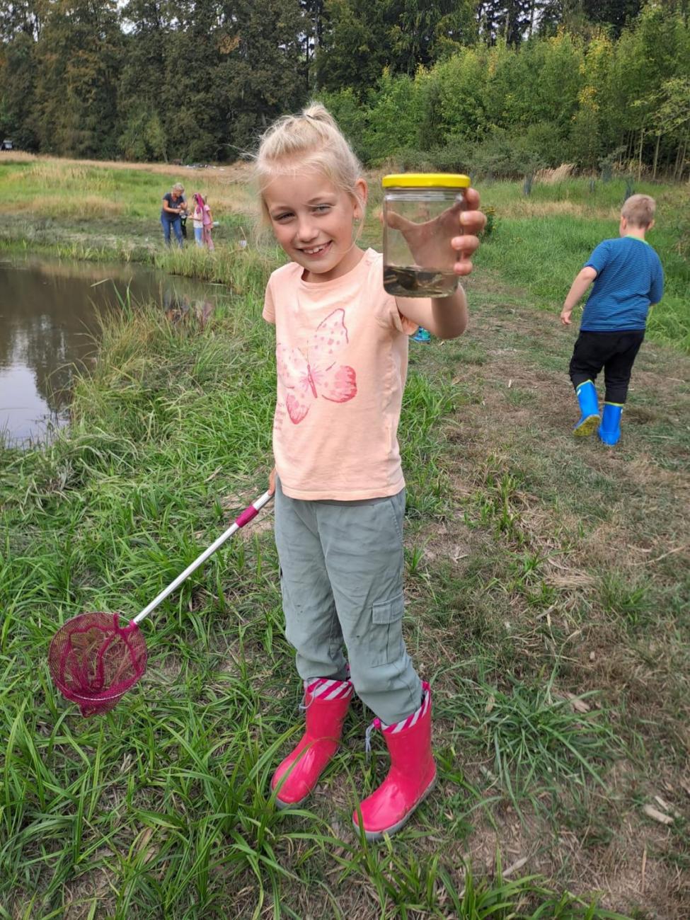 Modré žáby pod Šacberkem  2.C