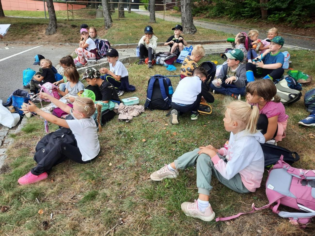 Modré žáby pod Šacberkem  2.C