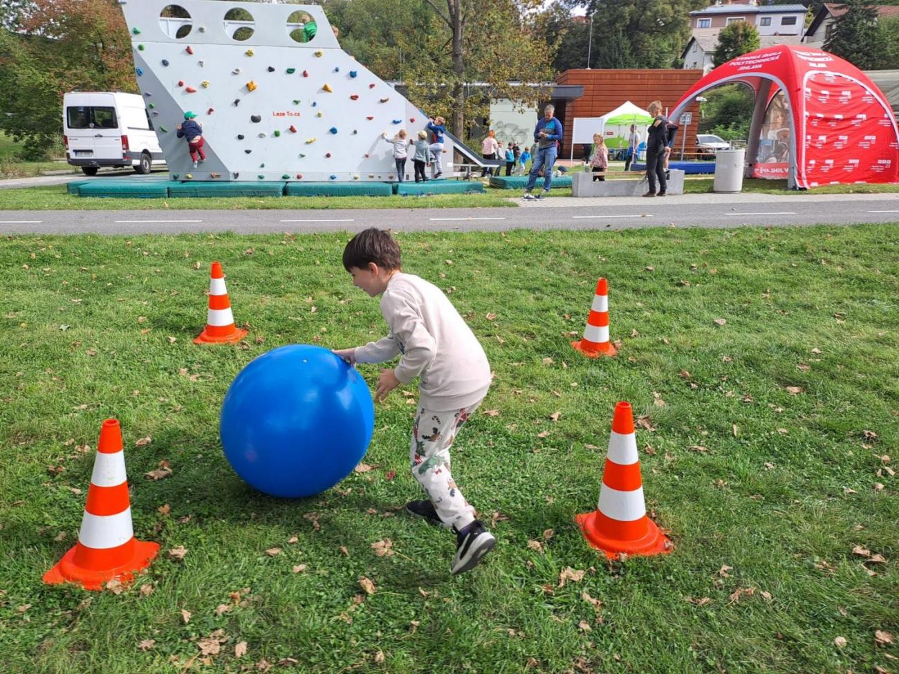 Dětský den na dopravním hřišti 2.C