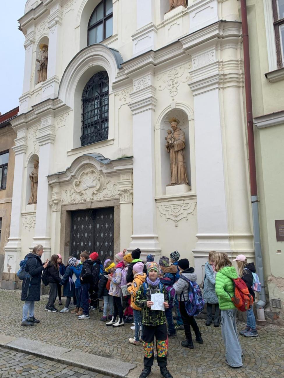 Od brány k bráně  3.B