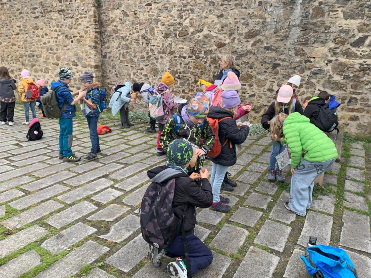 Od brány k bráně  3.B