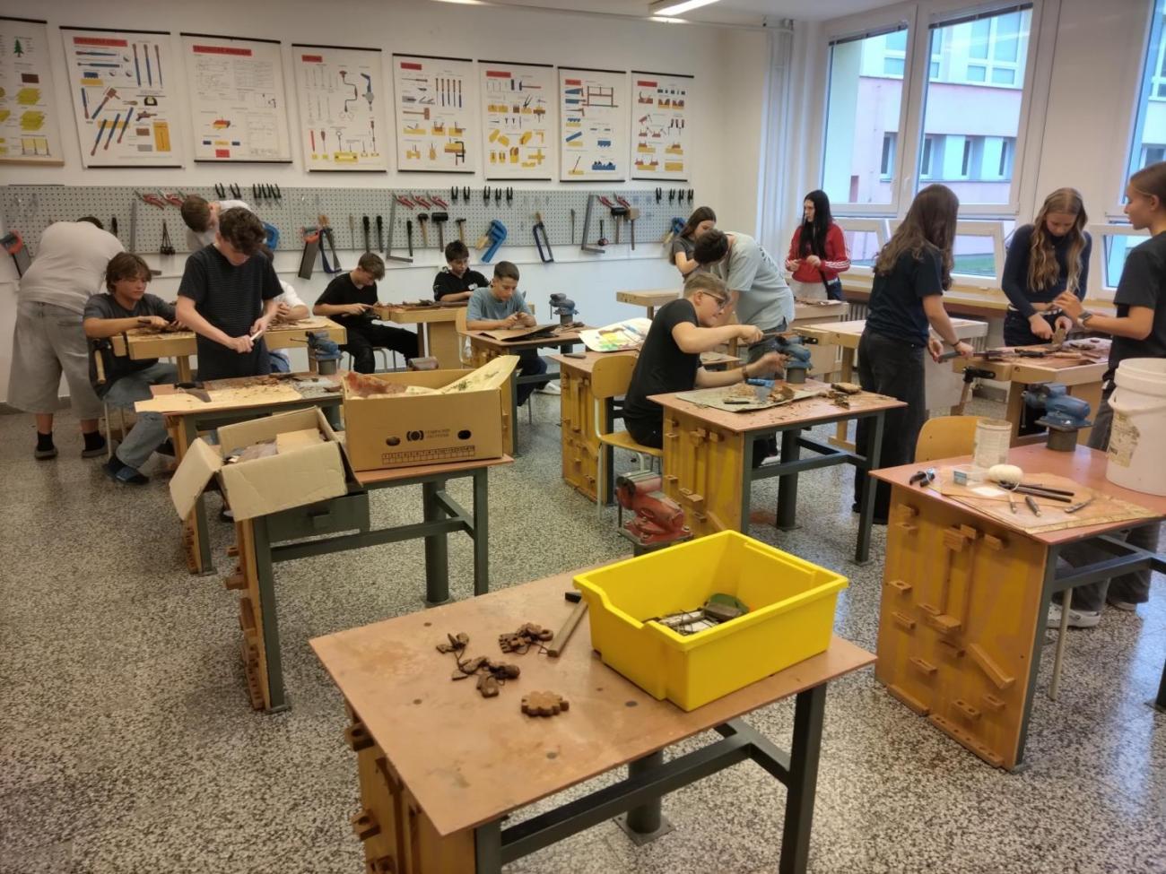 Řežeme, dlabeme, brousíme…