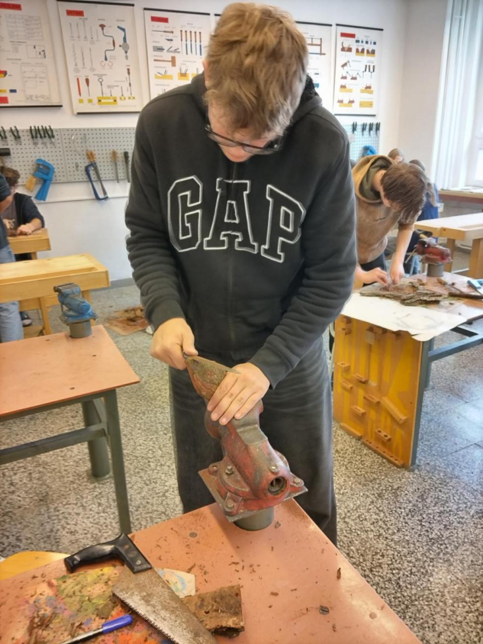 Řežeme, dlabeme, brousíme…