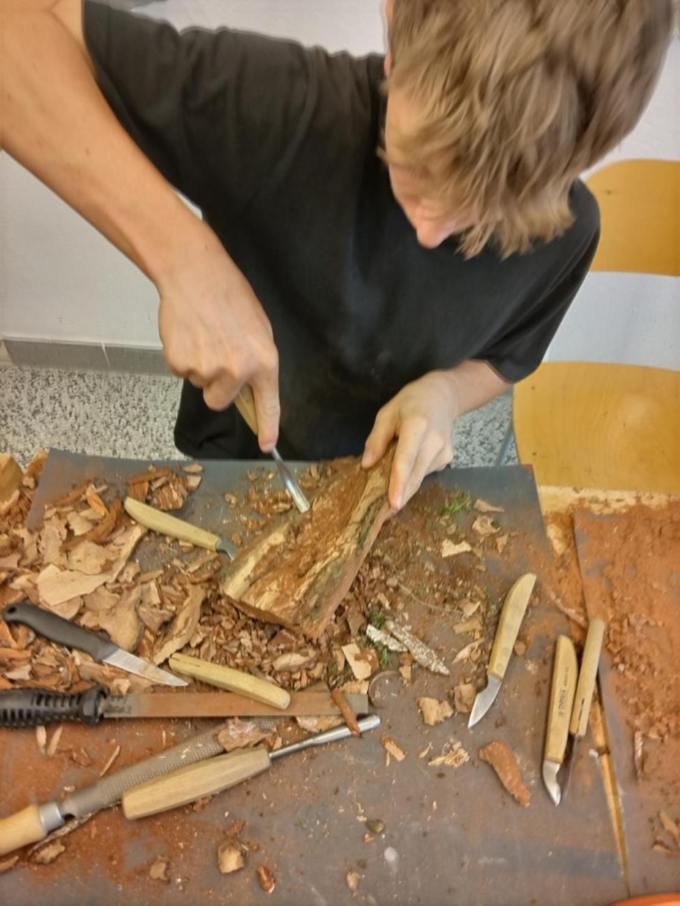 Řežeme, dlabeme, brousíme…