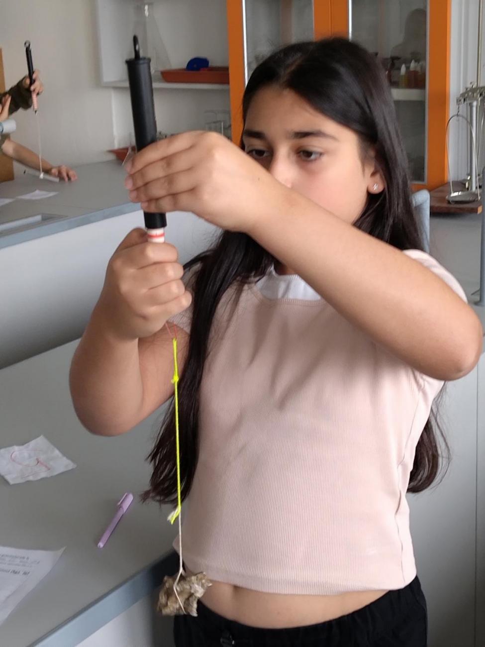 Praktická měření gravitační síly  6. ročník