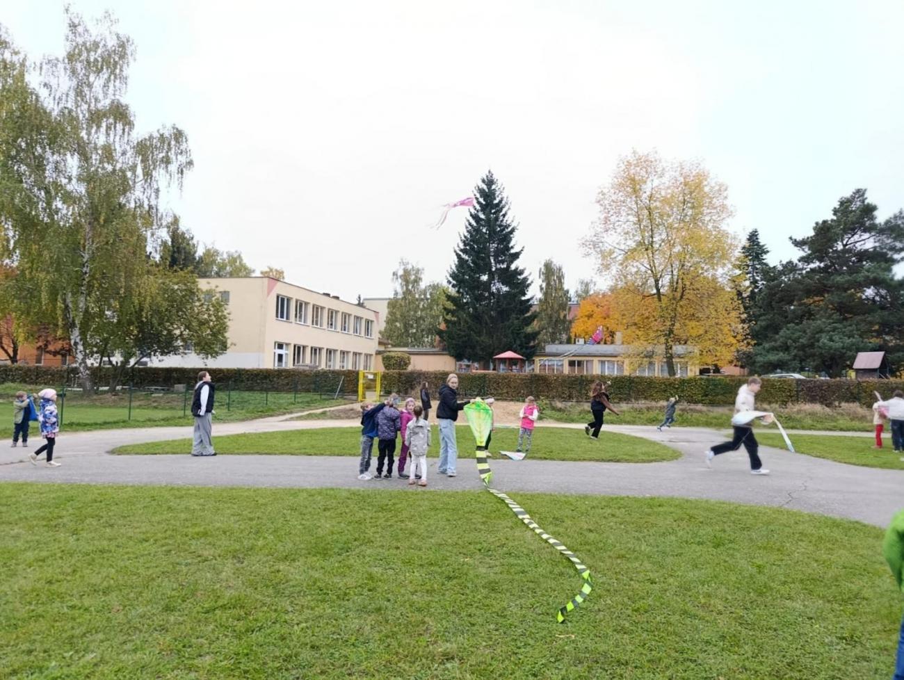 Pouštění draků s deváťáky  1.C