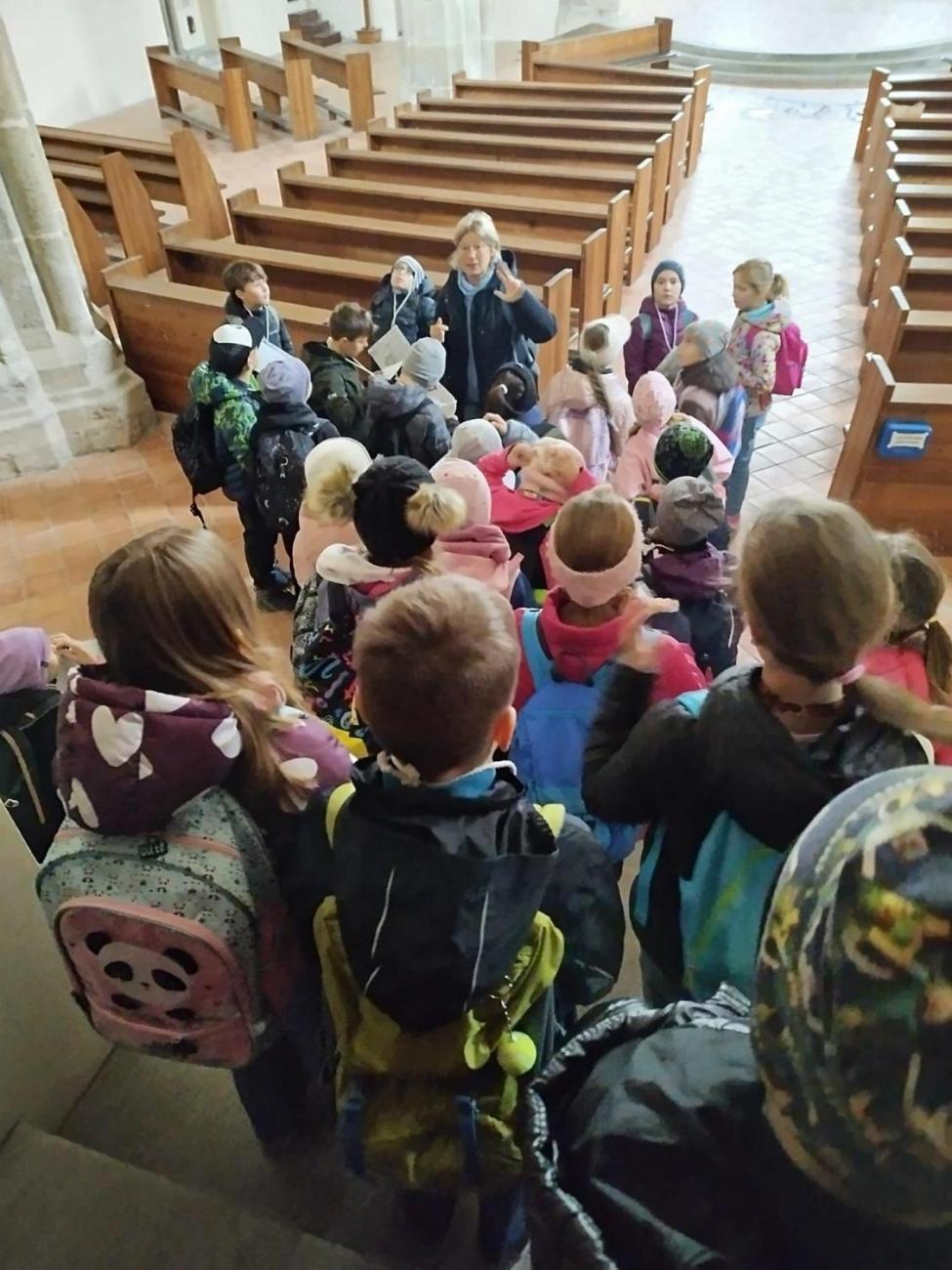 Vycházka „Od brány k bráně“  3.A