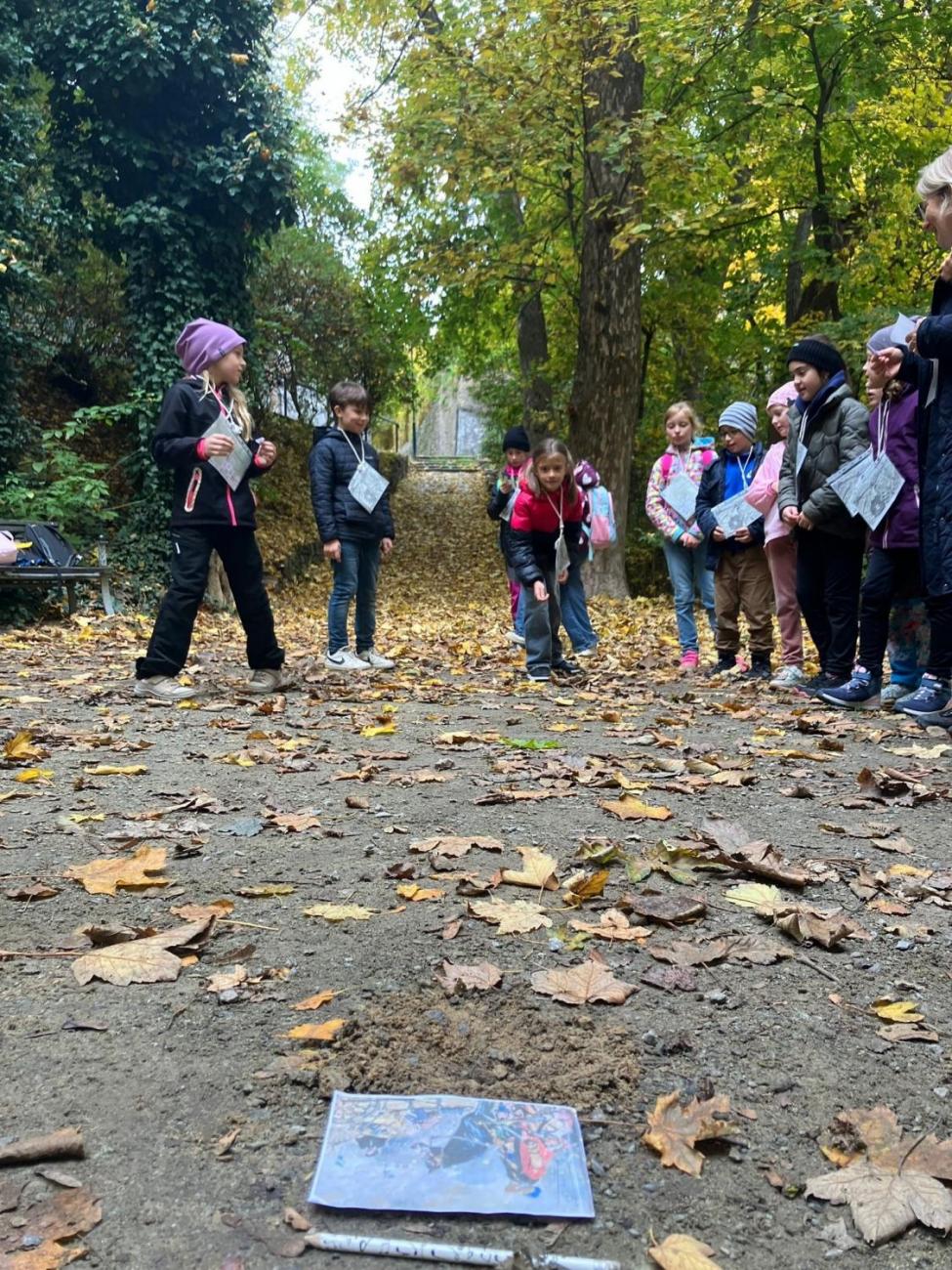 Vycházka „Od brány k bráně“  3.A