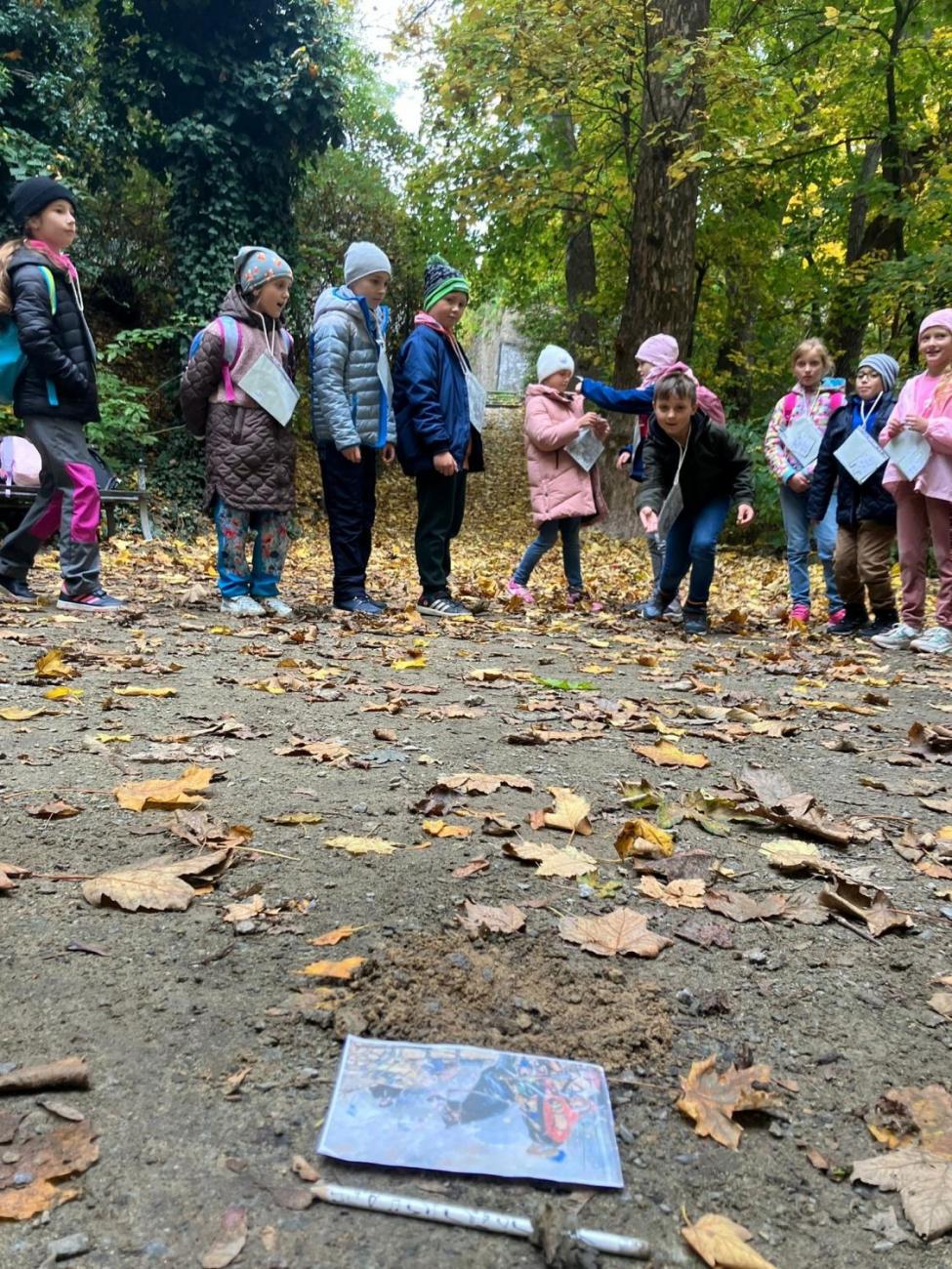 Vycházka „Od brány k bráně“  3.A