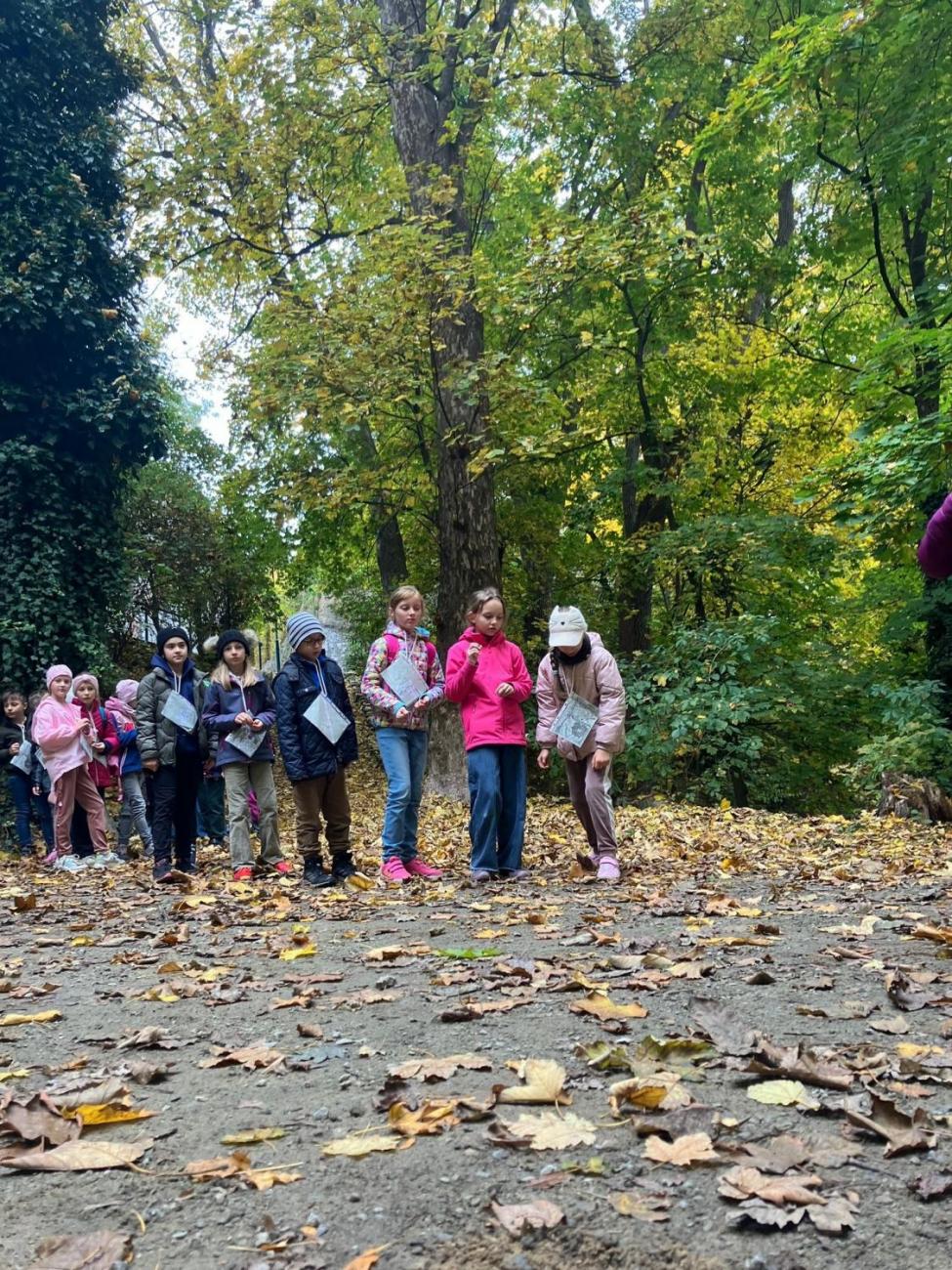 Vycházka „Od brány k bráně“  3.A