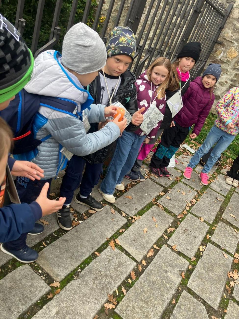 Vycházka „Od brány k bráně“  3.A