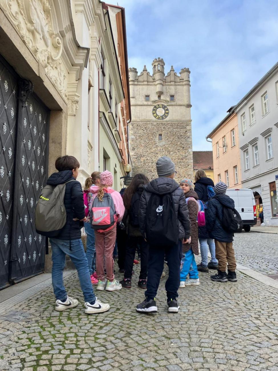 Vycházka „Od brány k bráně“  3.A