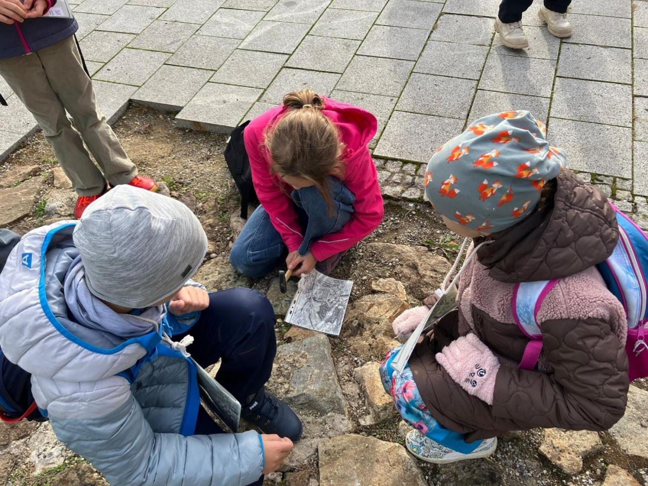 Vycházka „Od brány k bráně“  3.A