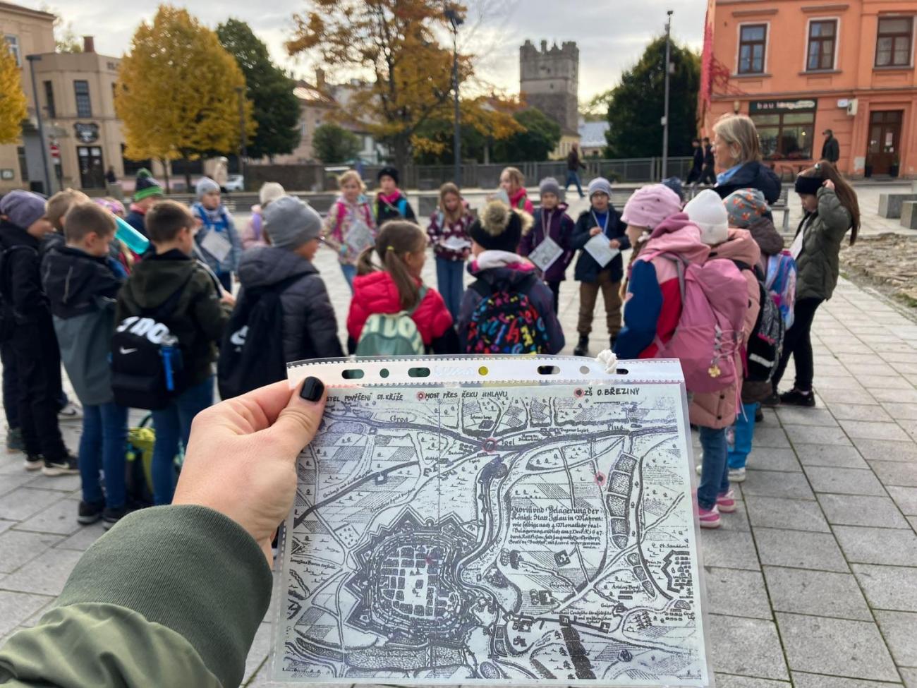 Vycházka „Od brány k bráně“  3.A