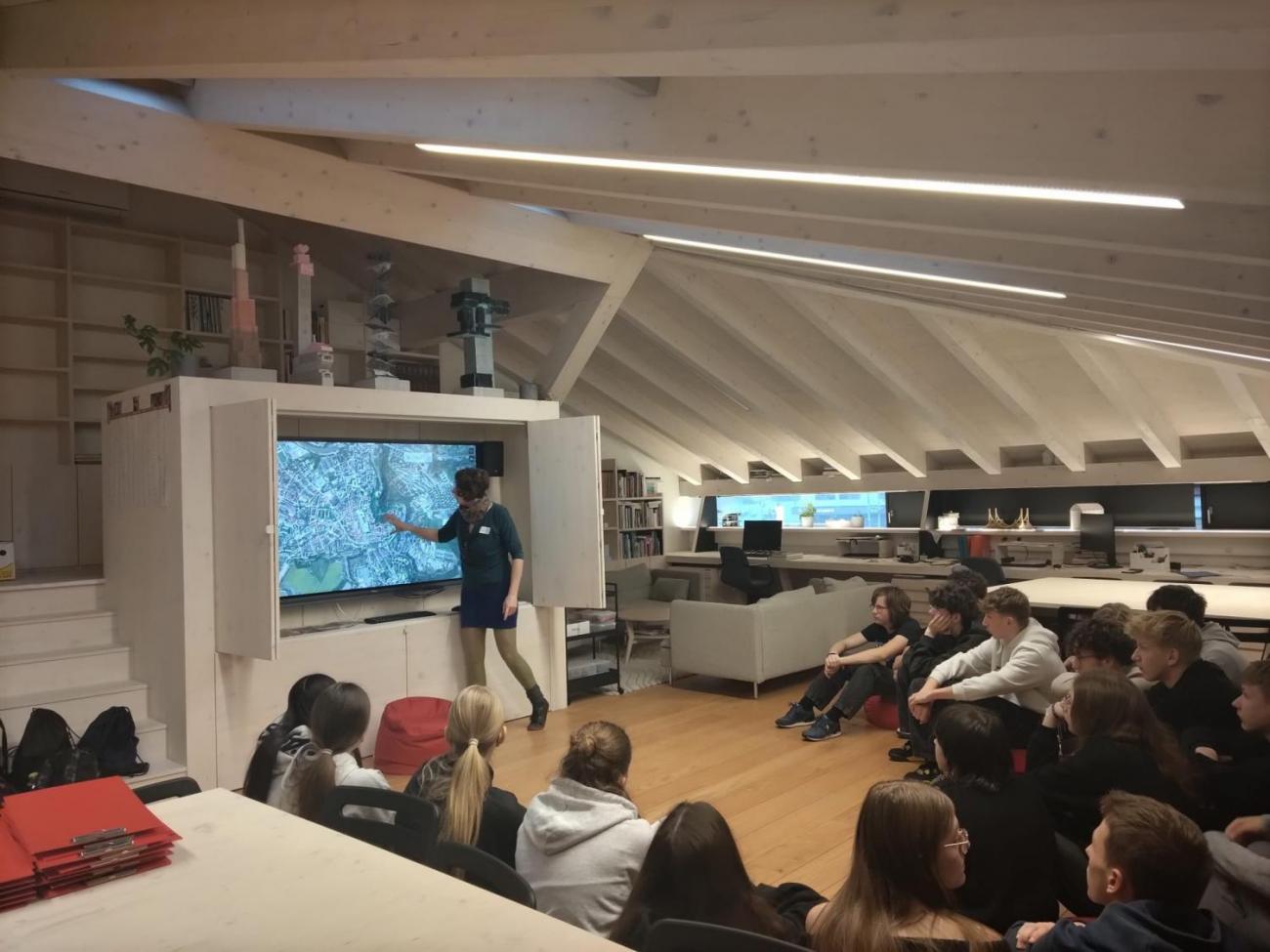 SNAHA ZA SNAHOU  9.B