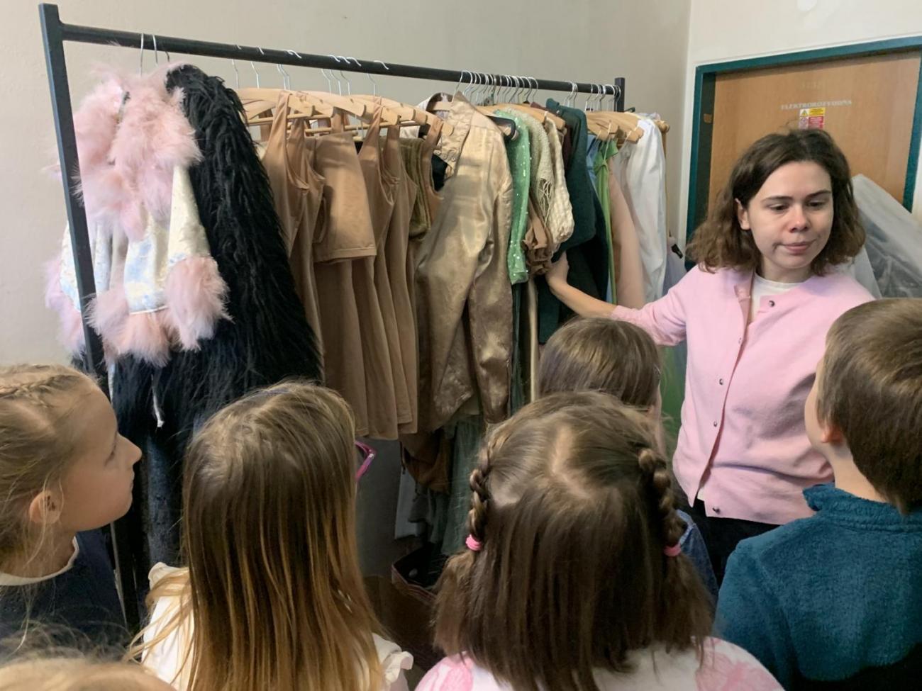 Poprvé v divadle  3.B