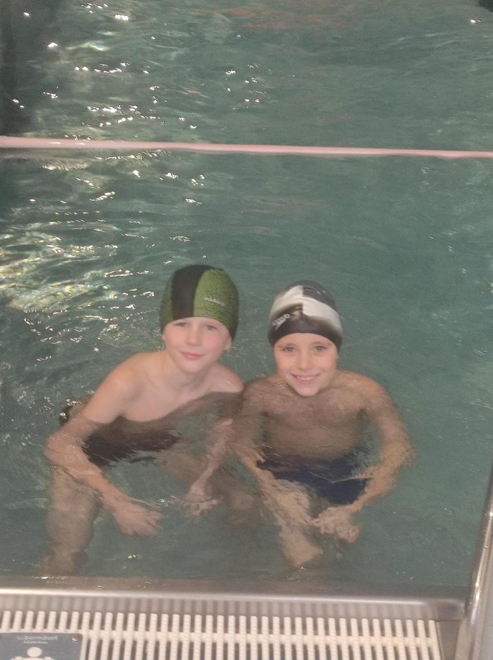 Zdokonalujeme se v plavání – 3. C v akci!