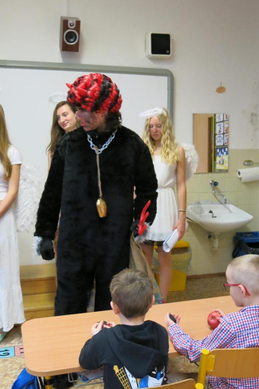 Mikulášská nadílka u prvňáčků