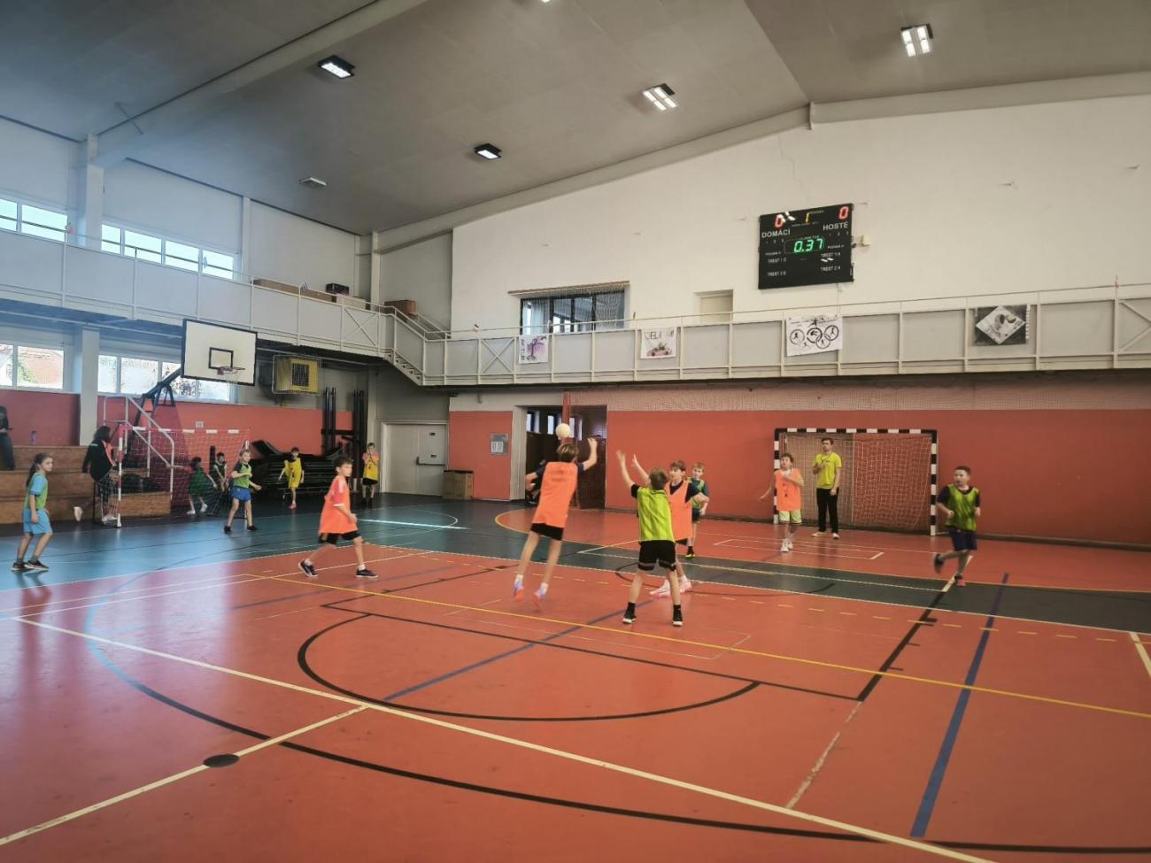 Školní liga v miniházené