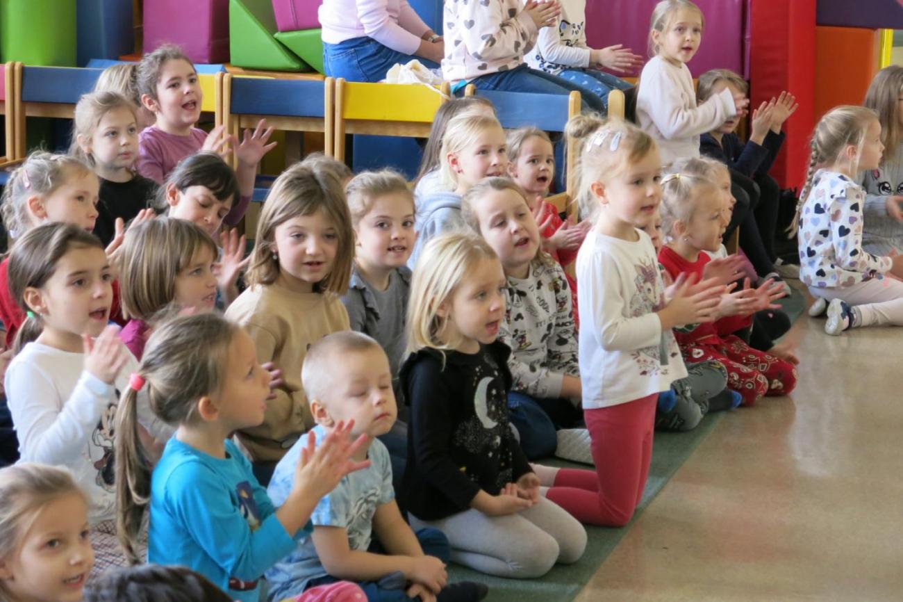 Předvánoční setkání s „Koťaty“ z MŠ Mašinka