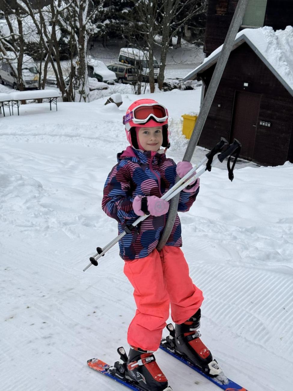 Den plný lyžování