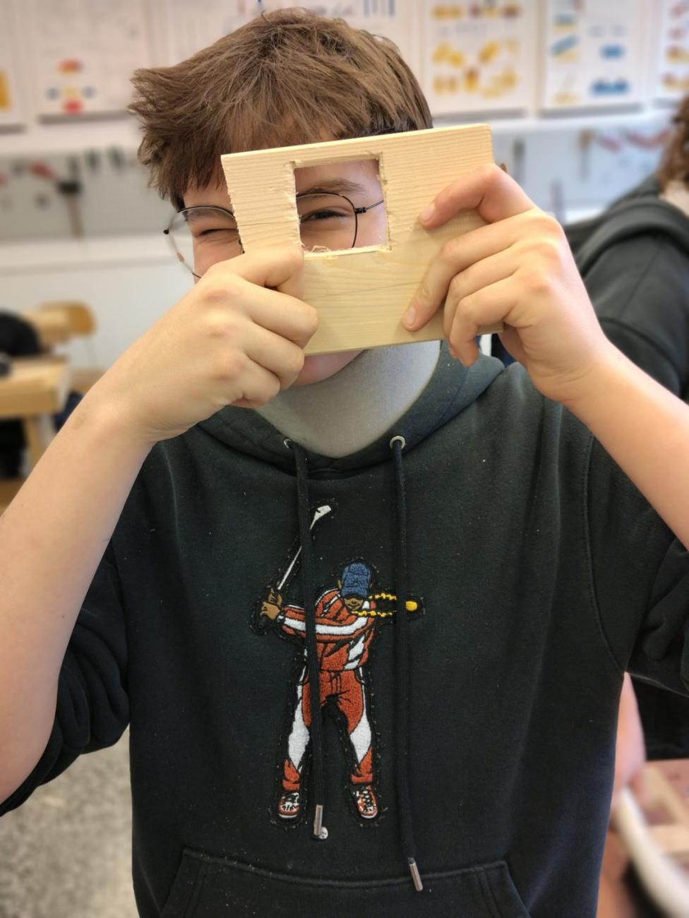 PRÁCE S DŘEVEM – DLABÁNÍ A ZHOTOVENÍ VLASTNÍHO VÝROBKU