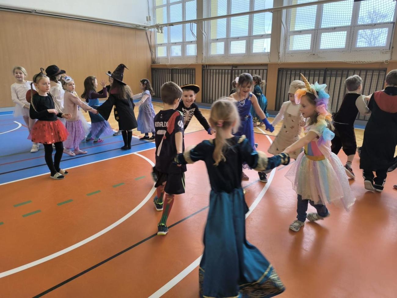 Karneval v 1. ročníku