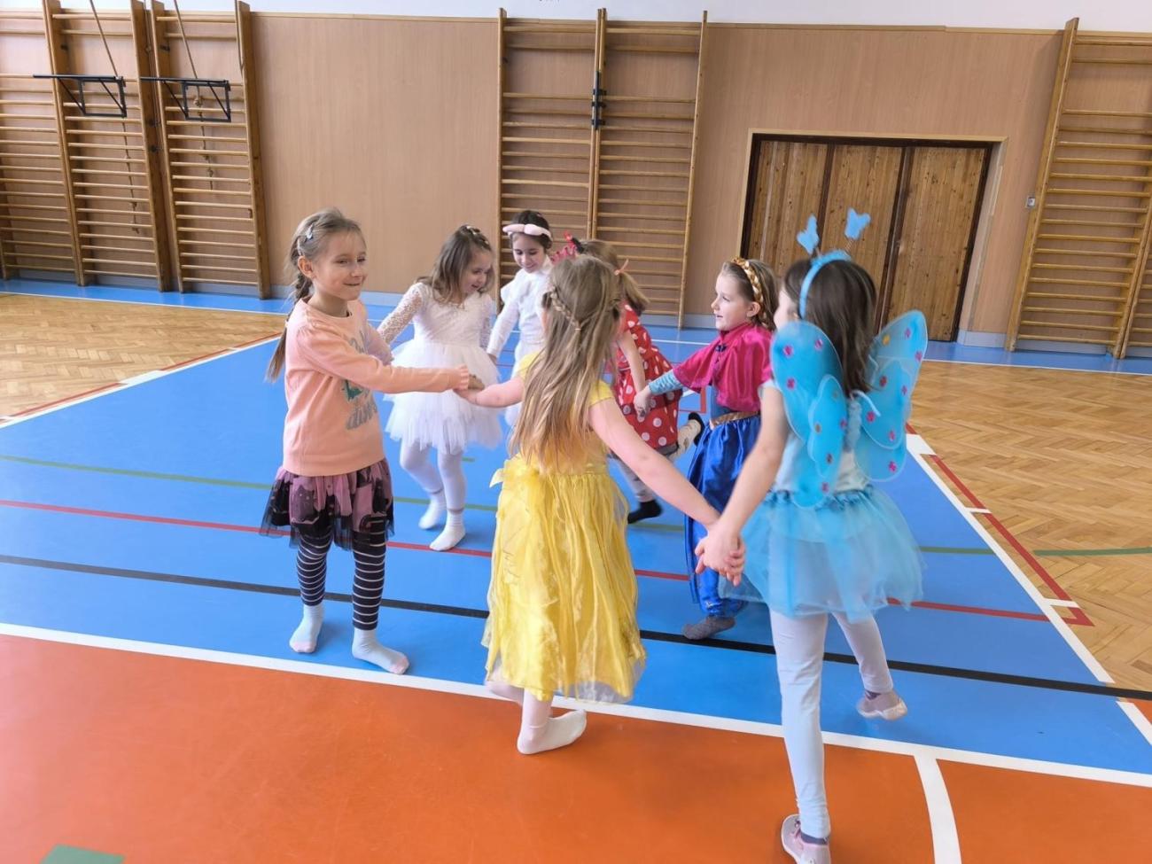 Karneval v 1. ročníku