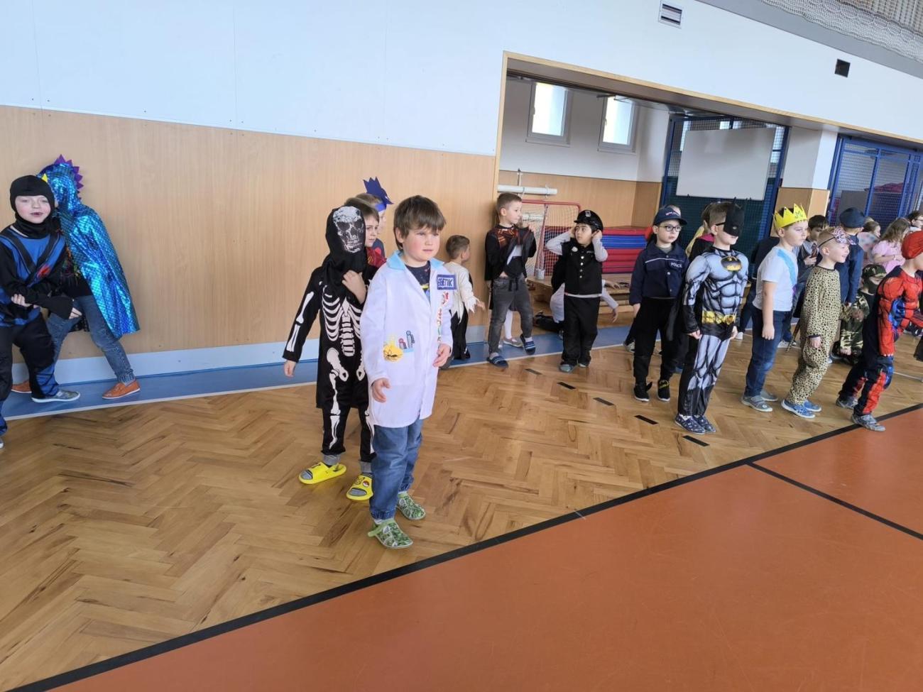 Karneval v 1. ročníku