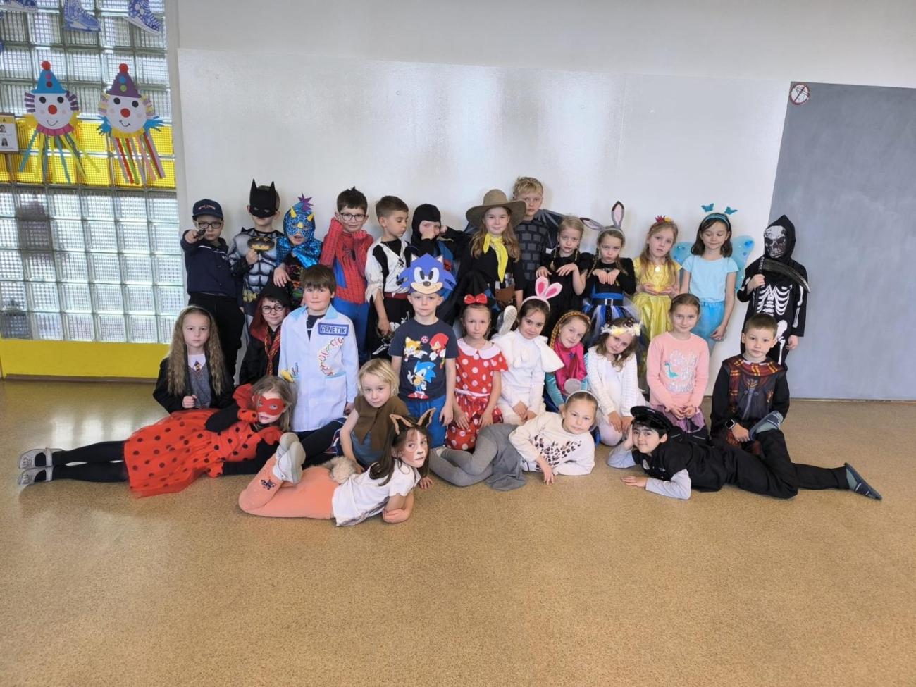 Karneval v 1. ročníku