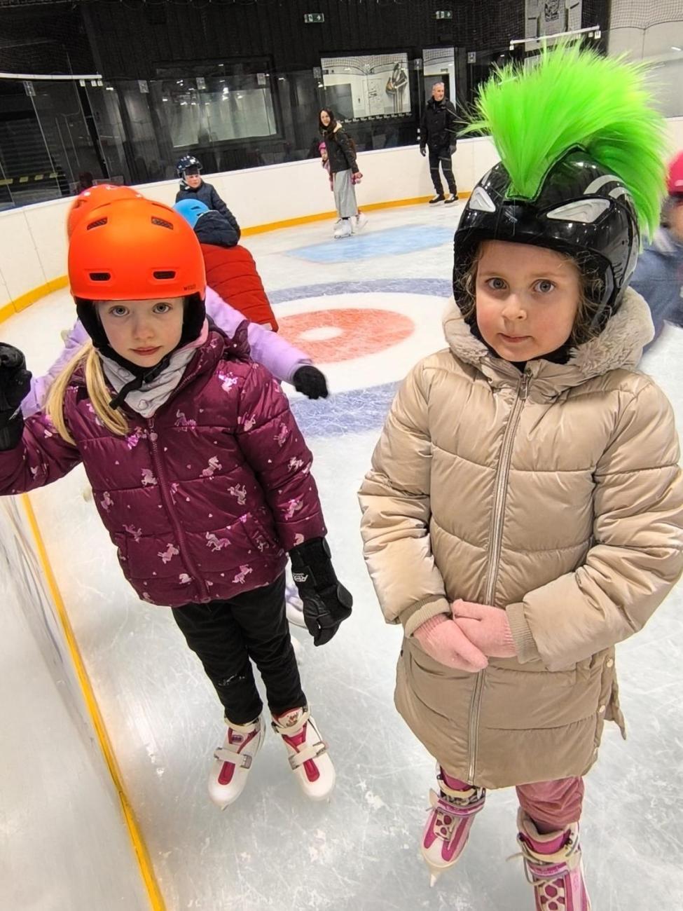 Bruslení 1.A na zimním stadionu ICE POINT 112