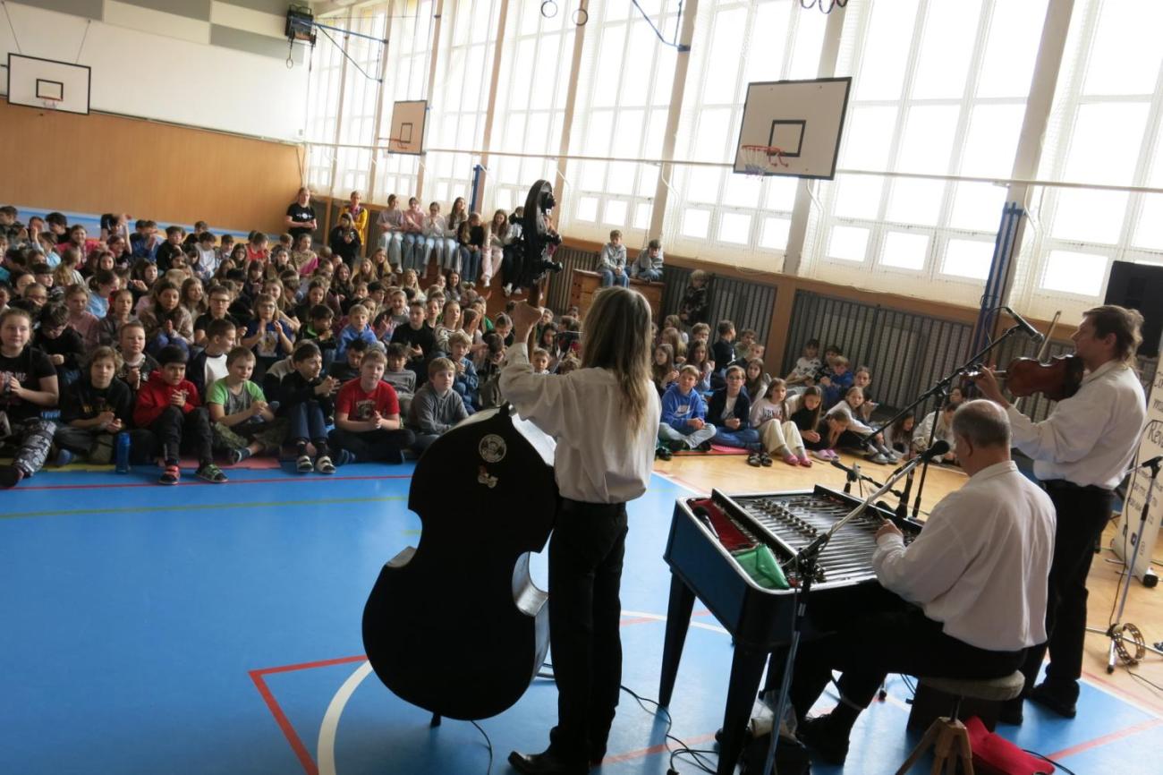 Cimbálová muzika Réva