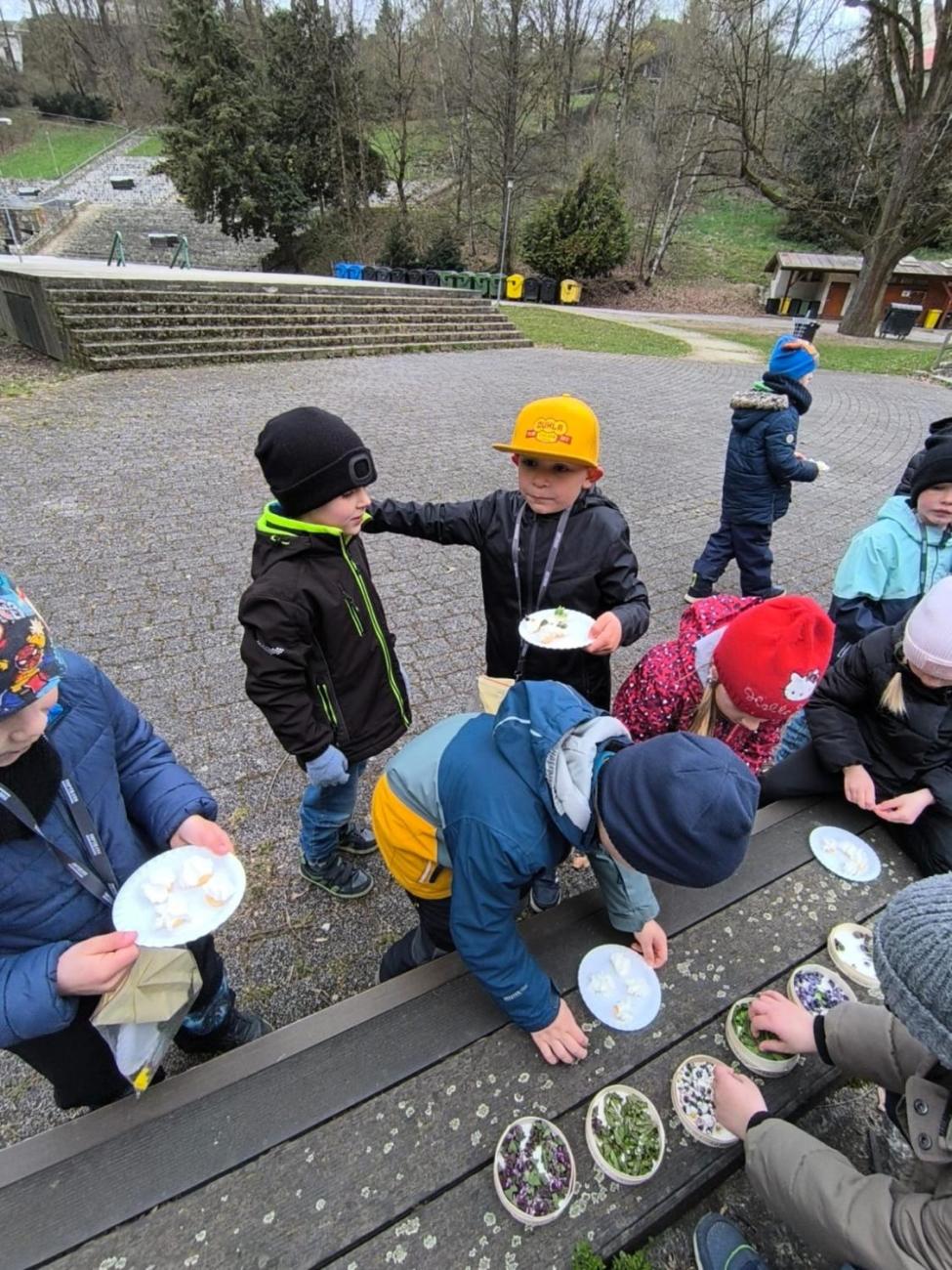 Tajemné sochy ročních období  1.A