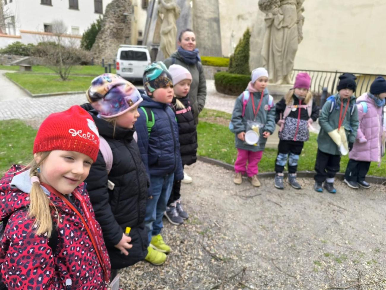 Tajemné sochy ročních období  1.A