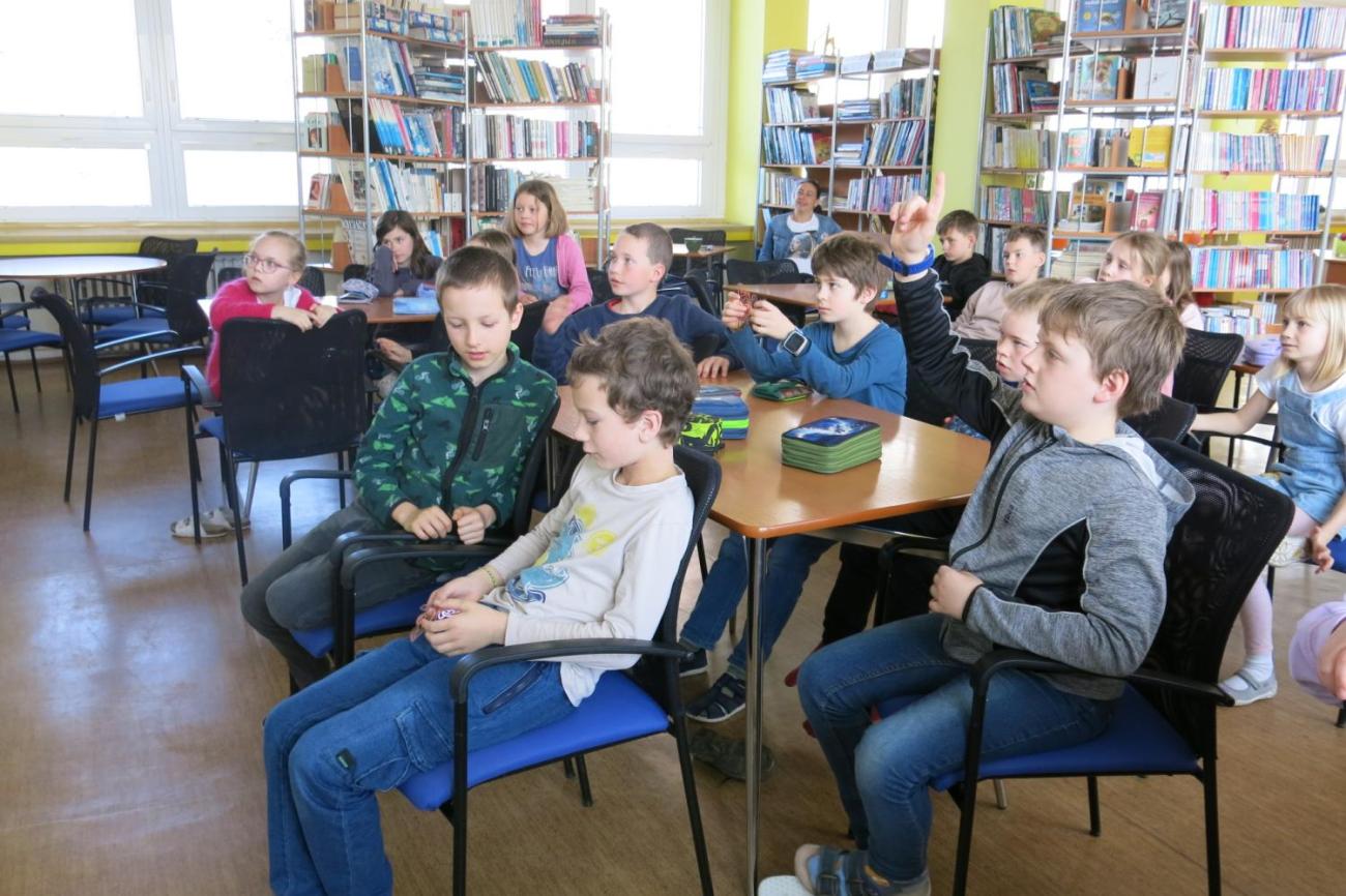 Beseda se spisovatelkou a ilustrátorkou Nelou Gálikovou 